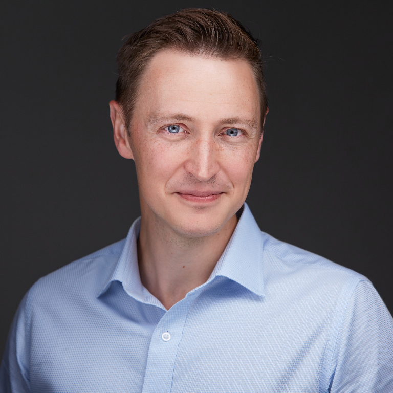 KRISZTIÁN ZVARA